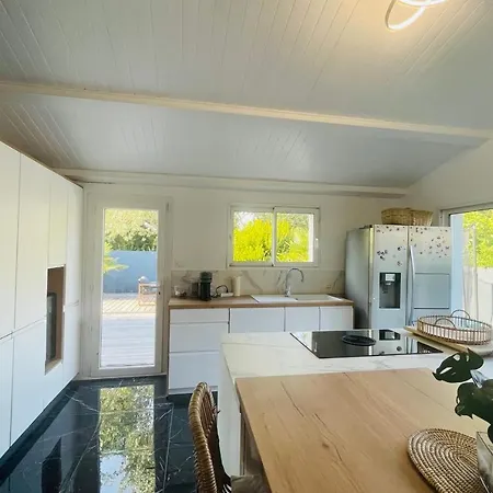 Cozy Pearl With Garden And Pool Vakantiehuis Lagord