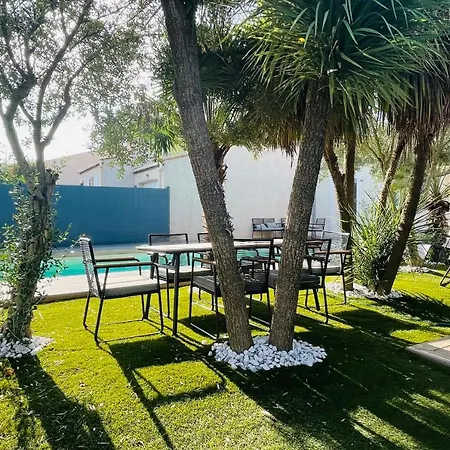 Cozy Pearl With Garden And Pool